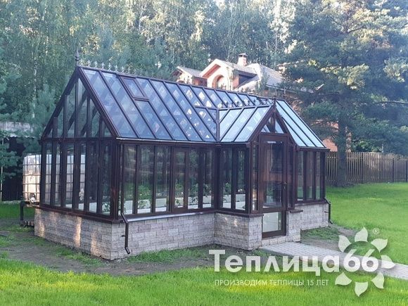 Теплица Salisbury (Солсбери) с тамбуром под стекло (14 м²)